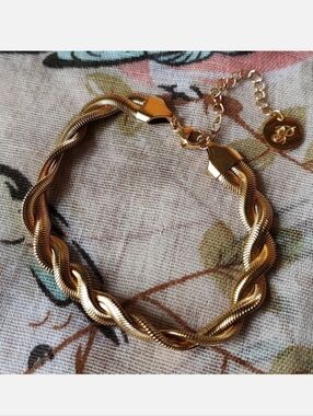 Plunder Brand Signed Braided Herringbone Design Shiny Gold Tone Bracelet NEW